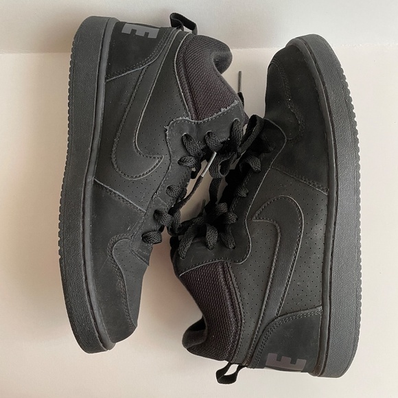 Nike Court Borough Mid Lace-Up High Top Basketball Shoes Youth US 5.5 839977-001 - Picture 7 of 9